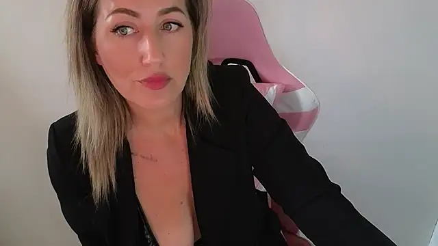 TessToy online show from April 13, 2026, 10:32 am