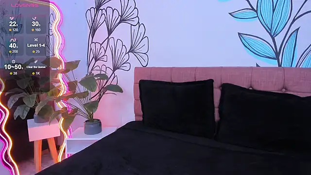 Snapshot of Sweet_Ariadna_ chatting on March 18, 2025, 12:03 pm Sweet Ariadna online show from March 18, 2025, 12:03 pm