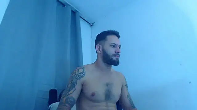 Oliverdrew 1 online show from January 25, 2025, 3:19 am