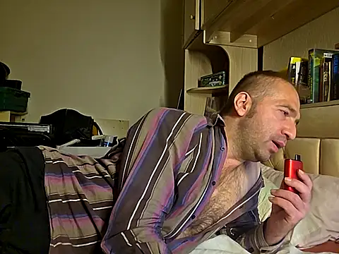 theSmallest-dick online show from September 18, 2025, 1:18 am