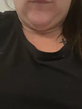 sweeti Em online show from January 9, 2025, 7:18 pm