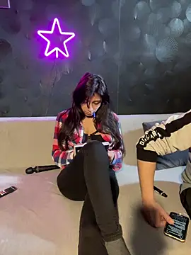 Kiscsillagg online show from February 13, 2026, 12:23 pm