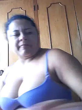 Snapshot of Monseratte21 chatting on December 5, 2024, 5:06 pm Monseratte21 online show from December 5, 2024, 5:06 pm