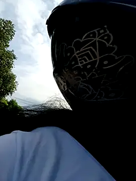 Monseratte21 online show from December 14, 2025, 1:16 pm