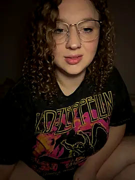 EmmieRae online show from October 8, 2025, 3:26 am