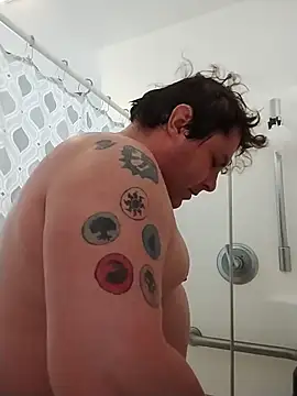 JGRisk online show from April 21, 2026, 12:44 pm