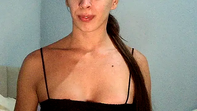 AlexiaDuucan online show from March 5, 2026, 2:07 am