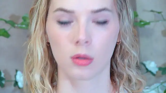 Snapshot of GentleRossi chatting on April 29, 2026, 5:30 pm GentleRossi online show from April 29, 2026, 5:30 pm