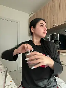 Scarlett-Dream online show from February 26, 2025, 8:37 am