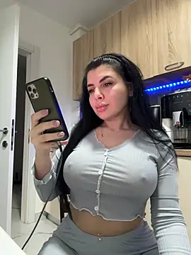 Scarlett-Dream online show from February 23, 2026, 7:39 am