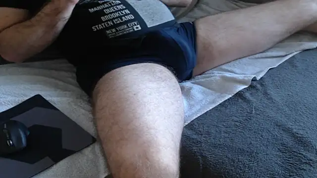 Snapshot of Silver_Boyy chatting on September 28, 2025, 2:11 pm Silver Boyy online show from September 28, 2025, 2:11 pm