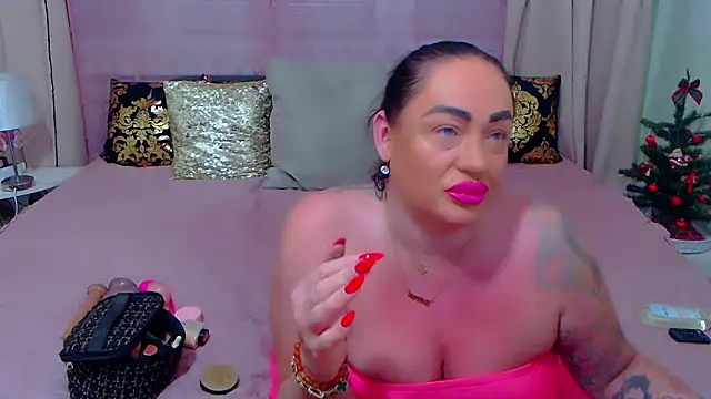 Snapshot of BustyVicky chatting on December 30, 2024, 10:55 pm BustyVicky online show from December 30, 2024, 10:55 pm