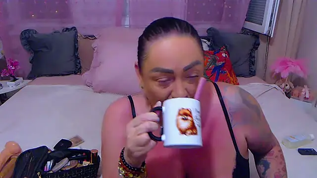 Snapshot of BustyVicky chatting on September 12, 2025, 9:04 pm BustyVicky online show from September 12, 2025, 9:04 pm
