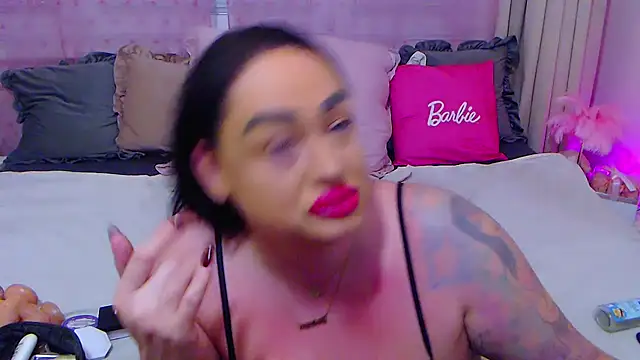 Snapshot of BustyVicky chatting on October 10, 2025, 9:25 pm BustyVicky online show from October 10, 2025, 9:25 pm
