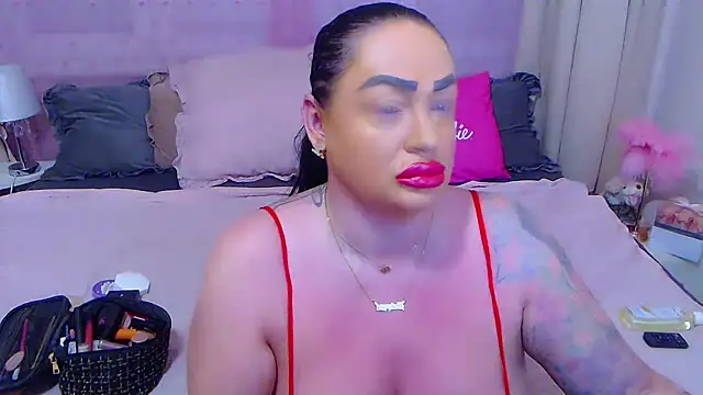 Snapshot of BustyVicky chatting on October 21, 2025, 8:53 pm BustyVicky online show from October 21, 2025, 8:53 pm