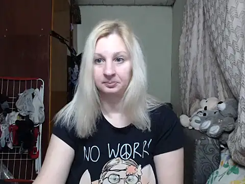 BustyBlond online show from February 11, 2025, 3:18 pm