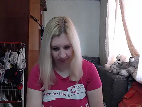 BustyBlond online show from February 12, 2025, 9:52 am