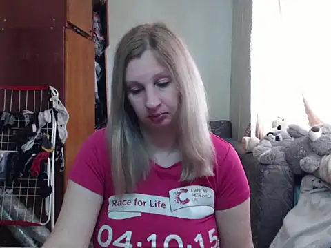 BustyBlond online show from March 22, 2025, 10:49 am