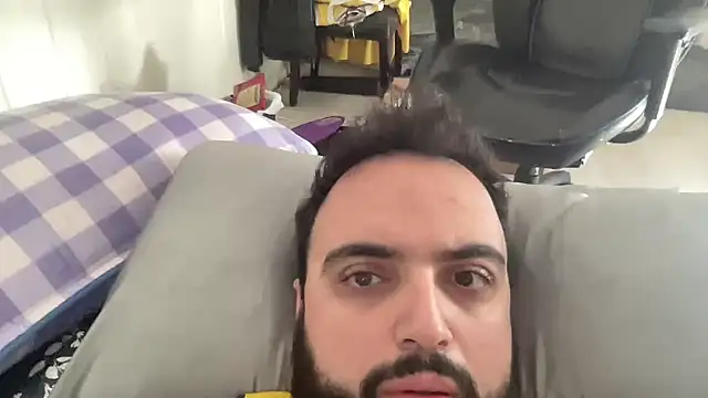 Jonnybigccookk69 online show from October 22, 2025, 7:02 pm