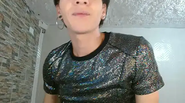 Snapshot of omar_alurba chatting on December 10, 2024, 4:38 pm omar alurba online show from December 10, 2024, 4:38 pm