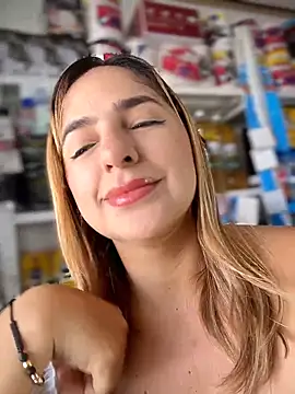 Snapshot of sammyqueenx21 chatting on December 15, 2025, 1:37 pm sammyqueenx21 online show from December 15, 2025, 1:37 pm