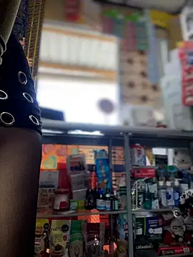 Snapshot of sammyqueenx21 chatting on April 2, 2026, 2:15 pm sammyqueenx21 online show from April 2, 2026, 2:15 pm