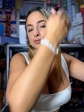 Snapshot of sammyqueenx21 chatting on April 8, 2026, 11:21 am sammyqueenx21 online show from April 8, 2026, 11:21 am