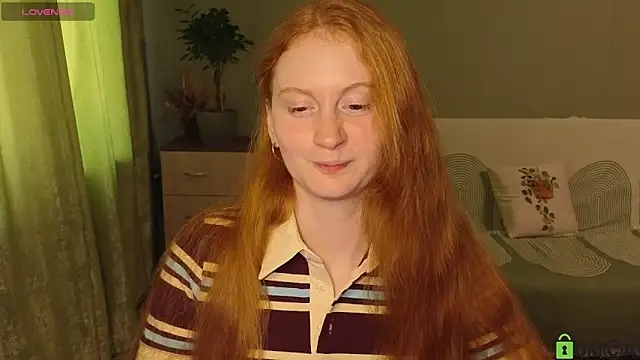 Snapshot of astoria_ross_ chatting on June 15, 2026, 3:03 pm astoria ross online show from June 15, 2026, 3:03 pm