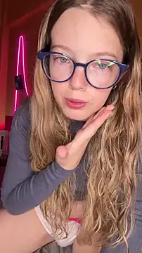 -veranito- online show from February 26, 2026, 3:05 am