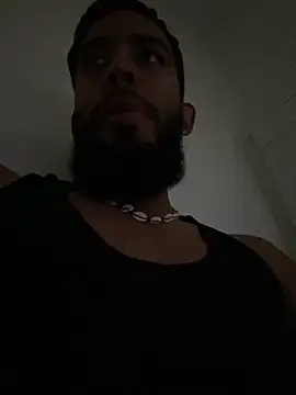 Alessandro  Rossi online show from April 25, 2026, 6:05 pm