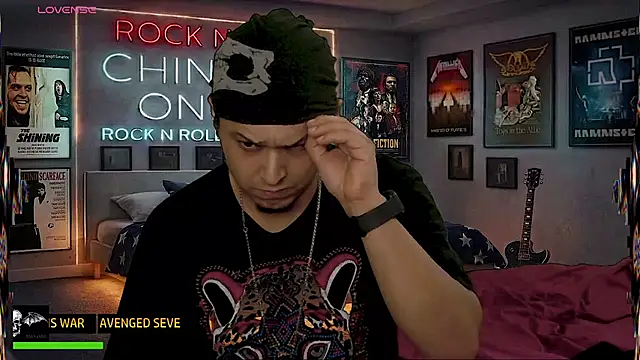 chino roz online show from April 13, 2026, 3:34 am