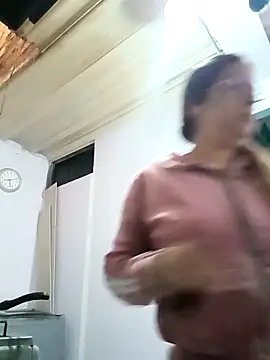 Latina sexy1 online show from March 12, 2025, 1:19 pm