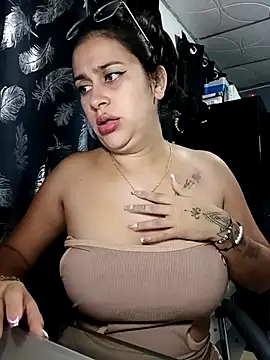 Latina sexy1 online show from February 19, 2026, 12:17 am