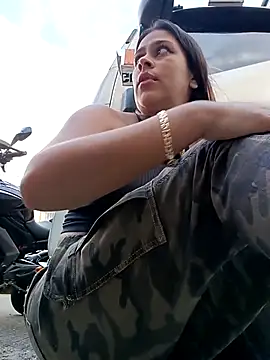 Latina sexy1 online show from April 16, 2026, 10:23 pm