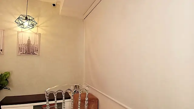 Sassy--Girl online show from September 16, 2025, 6:09 pm