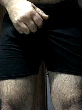 hairysmallcockguy online show from September 18, 2025, 12:29 pm