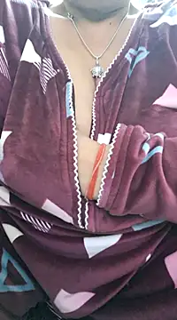 Snapshot of Kavya_XX chatting on December 17, 2024, 5:18 am Kavya XX online show from December 17, 2024, 5:18 am