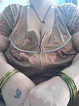 Snapshot of Kavya_XX chatting on September 15, 2025, 7:30 am Kavya XX online show from September 15, 2025, 7:30 am