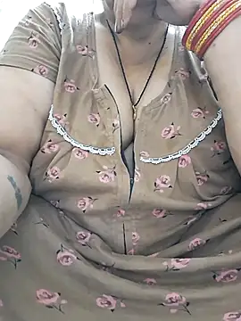 Snapshot of Kavya_XX chatting on October 22, 2025, 1:50 am Kavya XX online show from October 22, 2025, 1:50 am