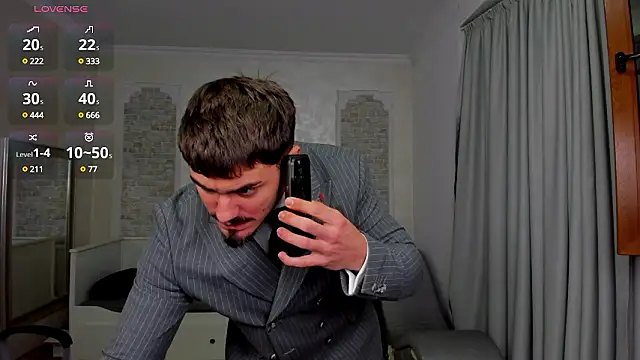 WilsonJules online show from December 8, 2024, 8:36 pm