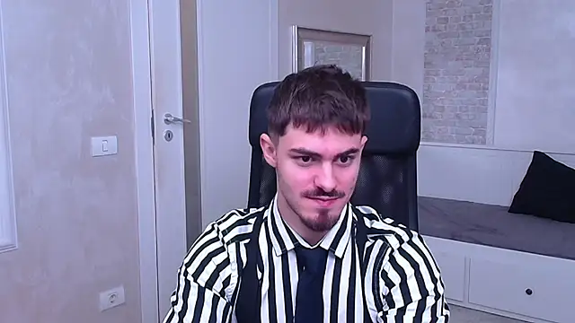 WilsonJules online show from January 6, 2025, 4:13 pm