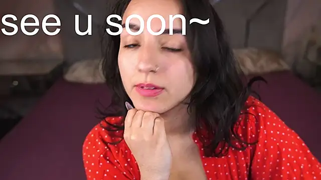 Daphne Moss online show from March 9, 2025, 7:59 pm