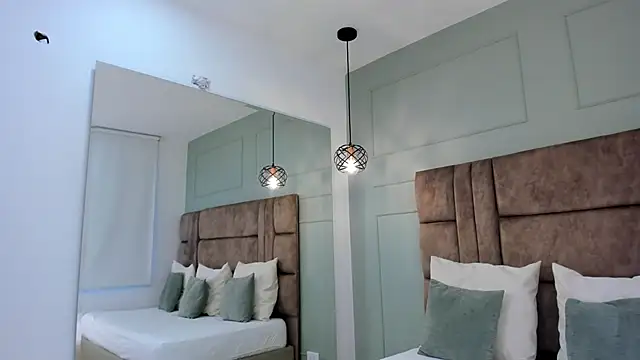 Snapshot of princesaparis chatting on January 28, 2025, 11:49 am princesaparis online show from January 28, 2025, 11:49 am