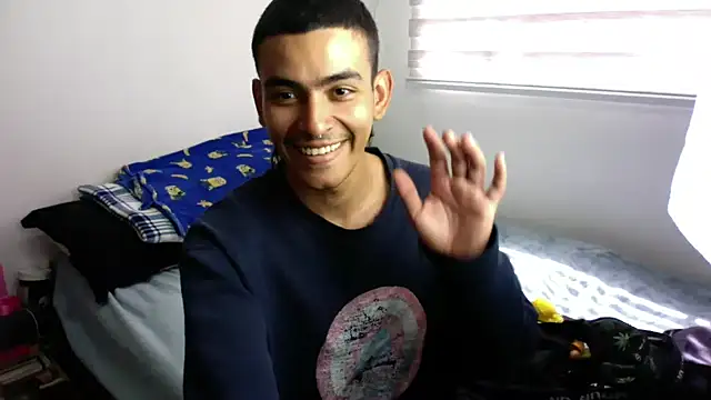 sorry-mom69 online show from November 3, 2025, 5:36 pm