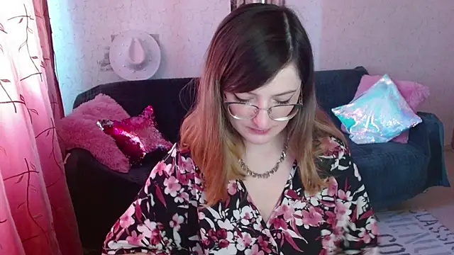 Arielsssplash online show from March 24, 2026, 6:40 am