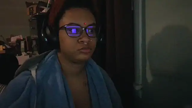 nickytheehawtie online show from February 12, 2026, 8:09 am