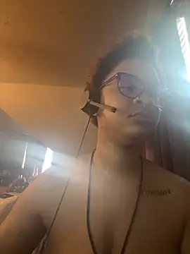 nickytheehawtie online show from February 26, 2026, 5:23 pm