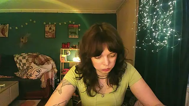 ClancyMorissey online show from April 15, 2026, 4:58 pm