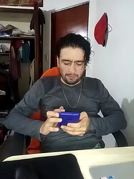 real life  online show from November 9, 2025, 9:57 pm