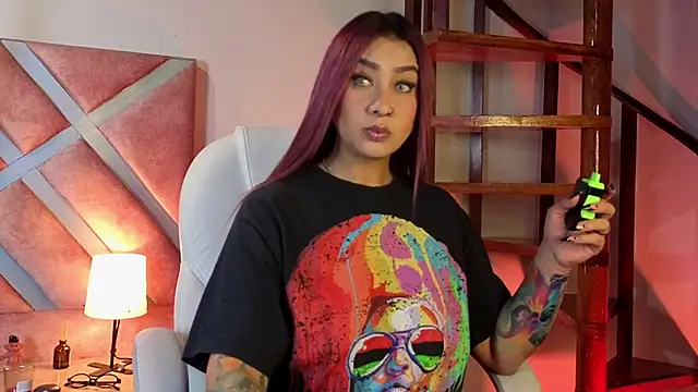  kelly hous36 online show from December 4, 2025, 11:30 am